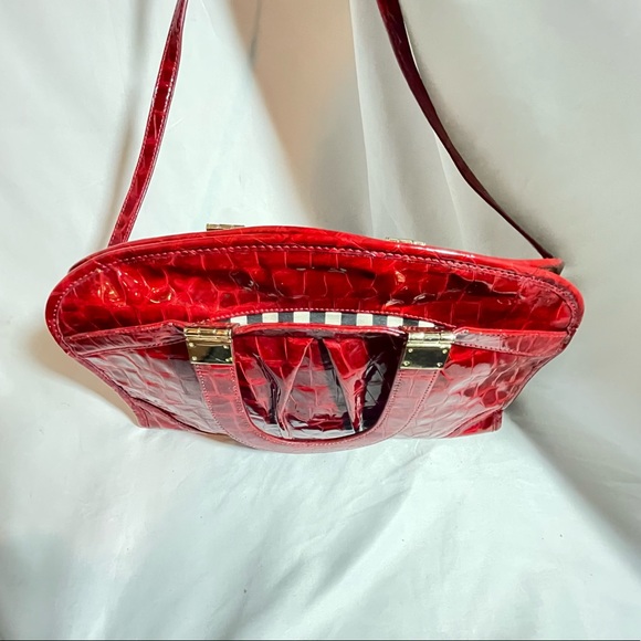 Gianni Bini Red Crossbody Purse - Picture 4 of 5